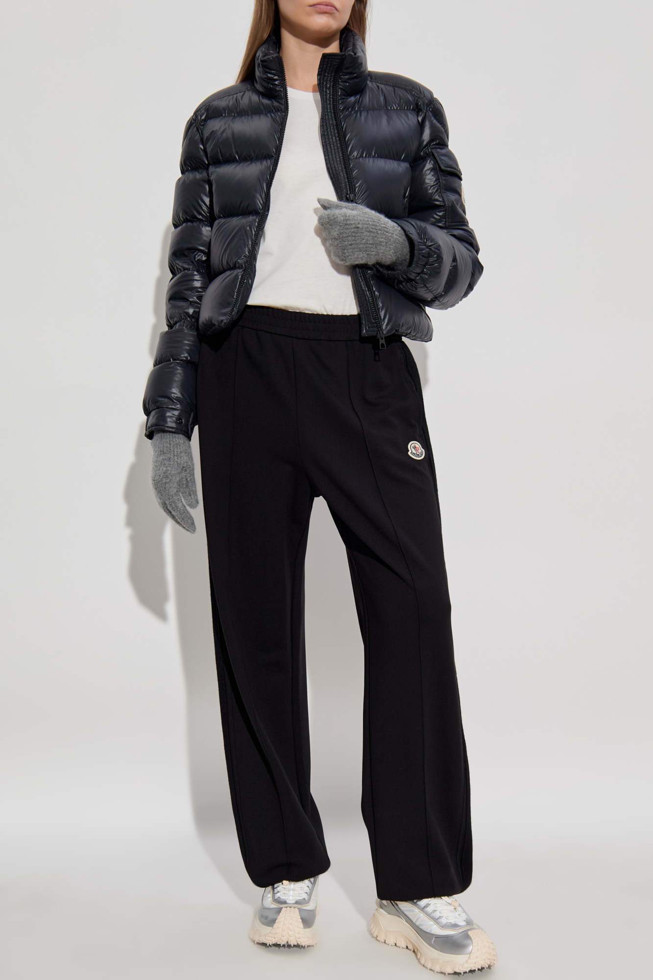 ダウンジャケット・コート Moncler Petra Puffer Jacket Petra cropped down jacket in purple - Moncler | Mytheresa